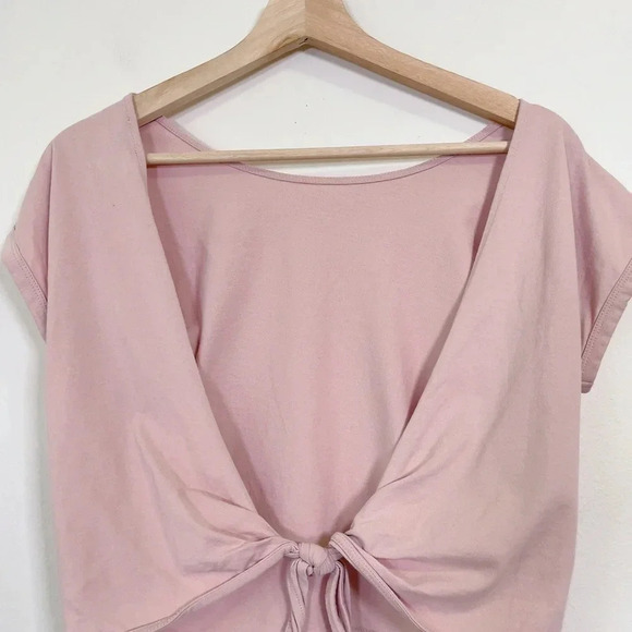Aritzia Wilfred Adela Tshirt Open Back Light Pink - Picture 7 of 9